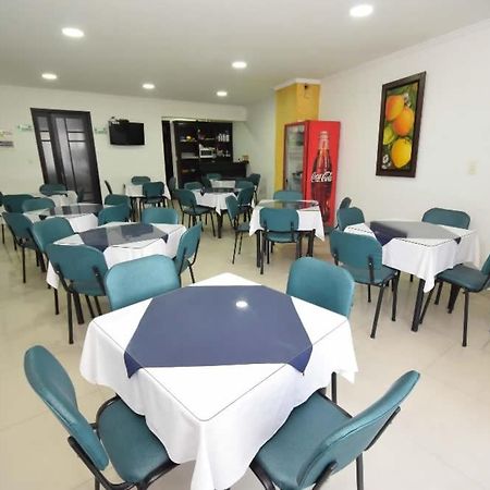 Hotel Zafiro Plaza Tunja Buitenkant foto