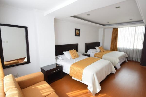 Hotel Zafiro Plaza Tunja Buitenkant foto